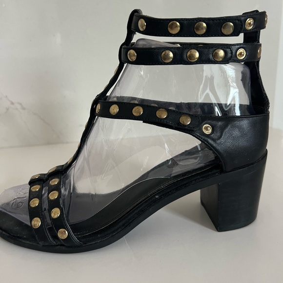 Gladiator style sandals - Picture 4 of 6